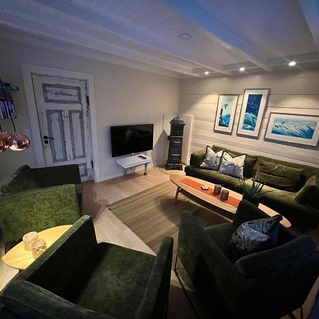 Kjosen Lodge, Lyngen. Lyngseidet Bagian luar foto