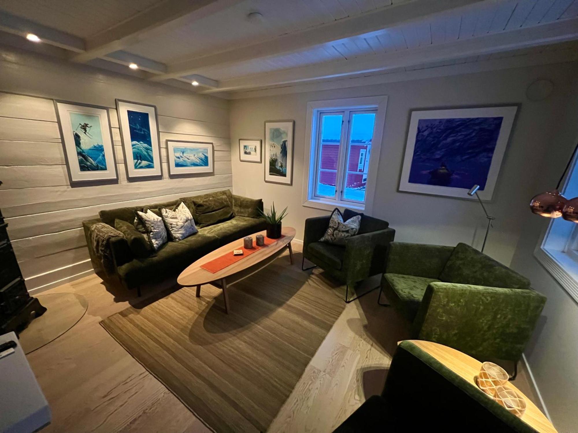 Kjosen Lodge, Lyngen. Lyngseidet Bagian luar foto